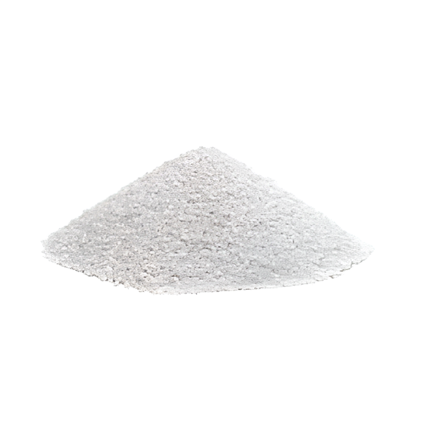 Pile_of_polyphosphate_crystals_on_a_white_background