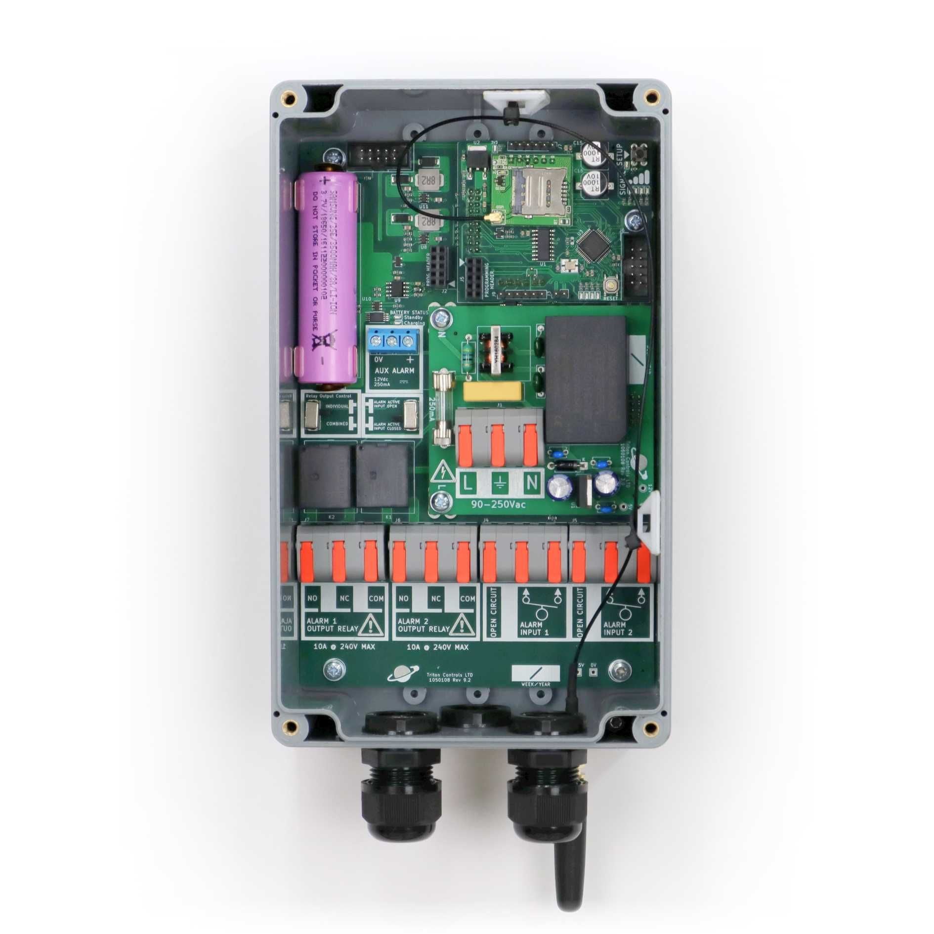Triton LR30 Dual Zone Alarm with GSM